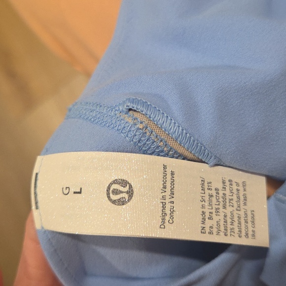 lululemon athletica Scoopneck Light Blue Bra - Picture 5 of 5